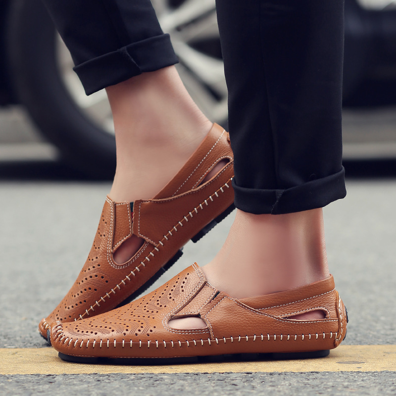 Sandali con cinturino in pelle