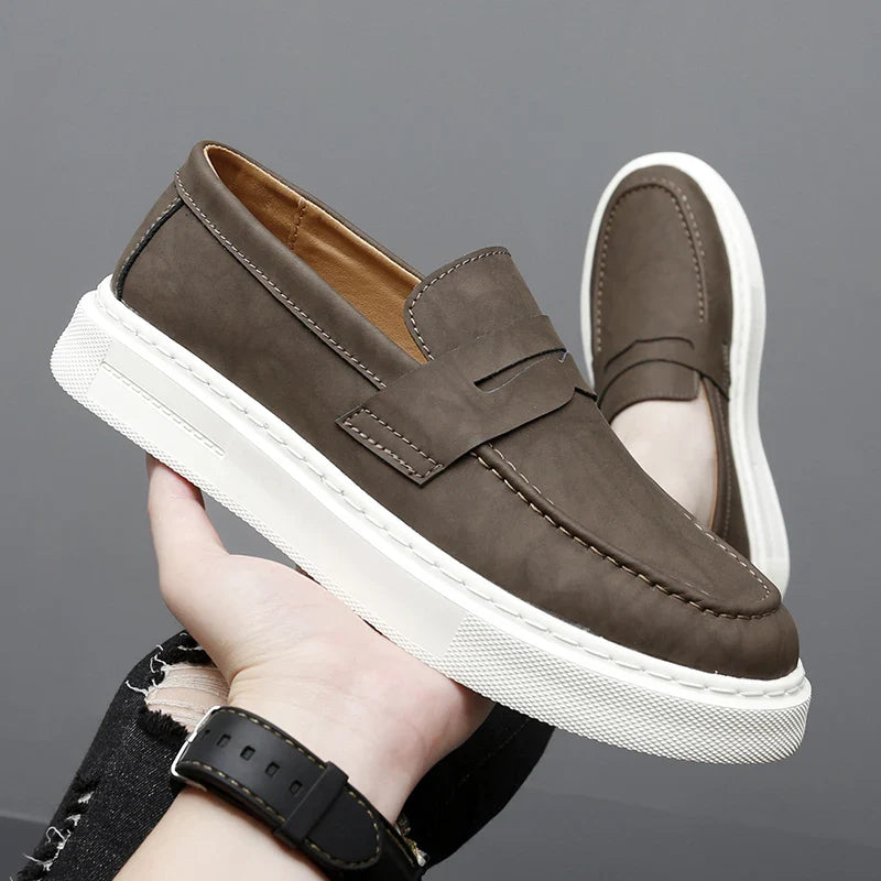 Scarpe slip-on chic in pelle