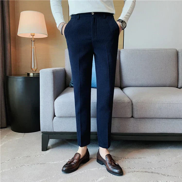 Pantaloni eleganti da uomo