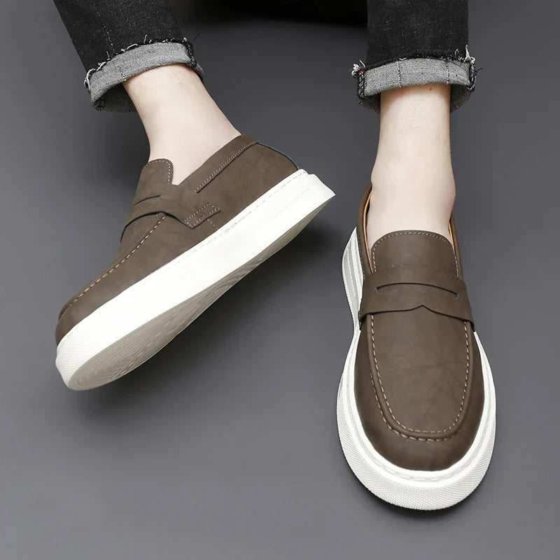 Scarpe slip-on chic in pelle
