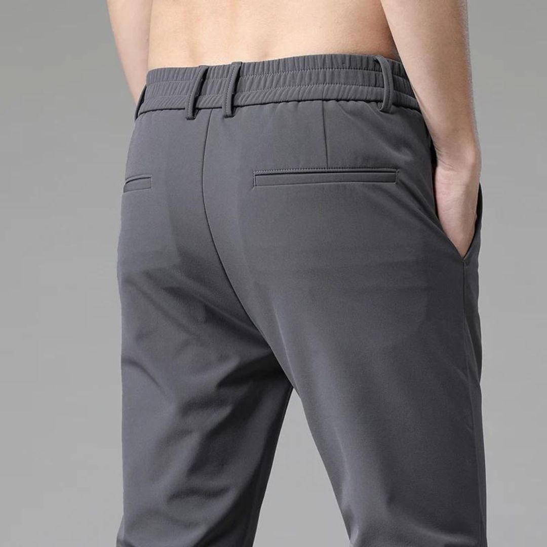 Pantaloni eleganti da uomo