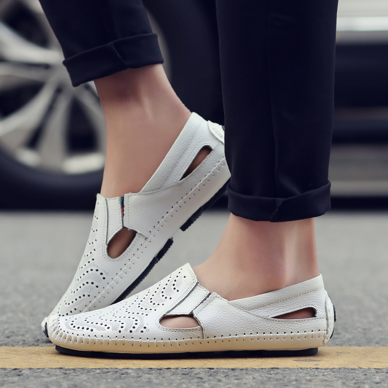 Sandali con cinturino in pelle