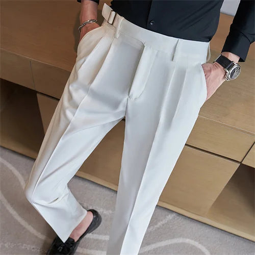 Pantaloni eleganti per abiti da sposa