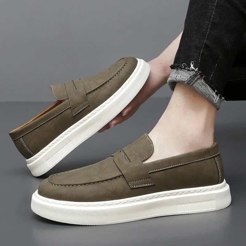 Scarpe slip-on chic in pelle