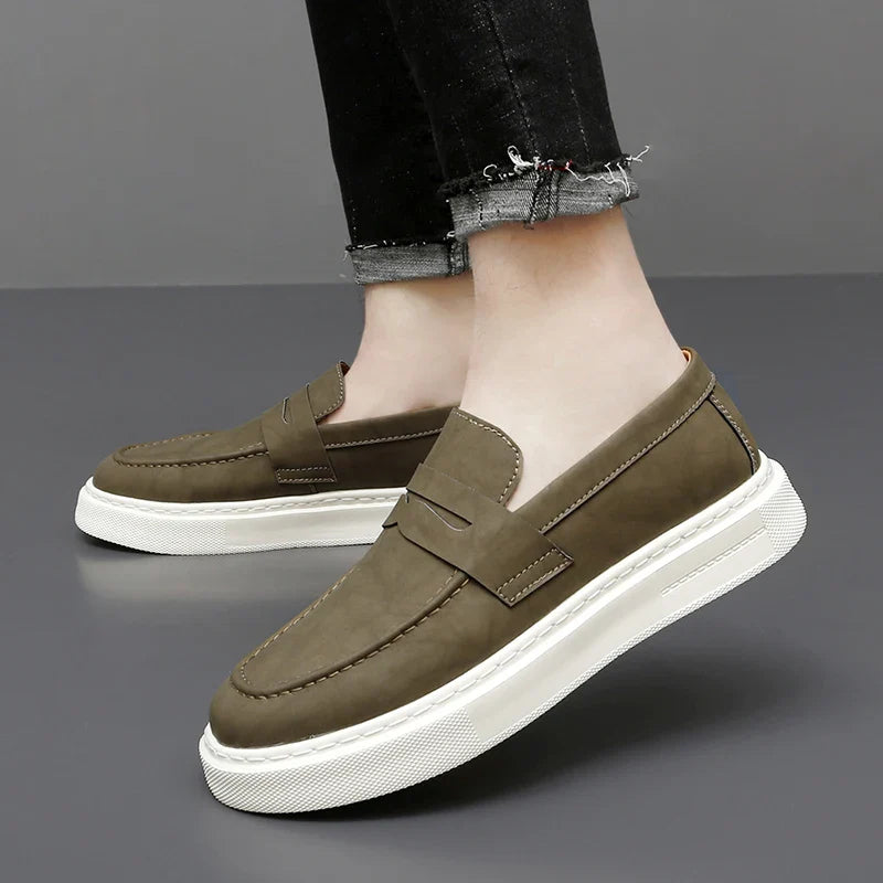 Scarpe slip-on chic in pelle