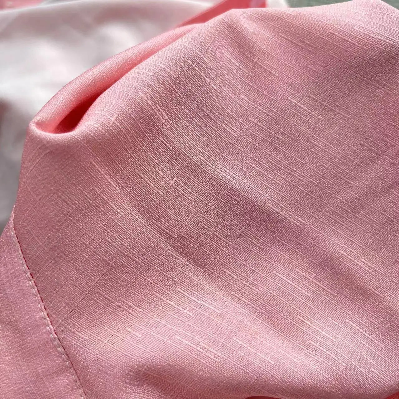 Camicia elegante e colorata